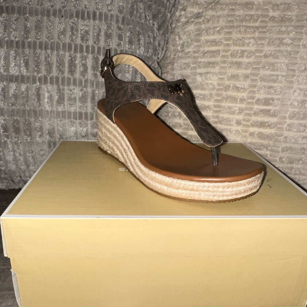 Michael Kors Brown Wedge Sandals with T-Strap Design
